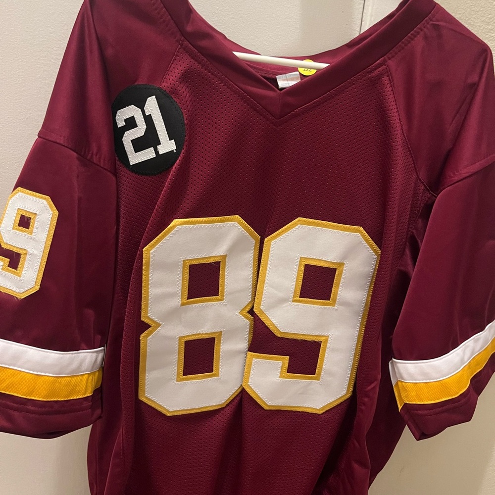 Santana Moss Autographed Redskins Jersey